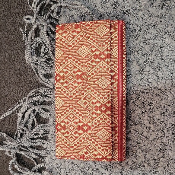 Handbags - Beautiful Wallet